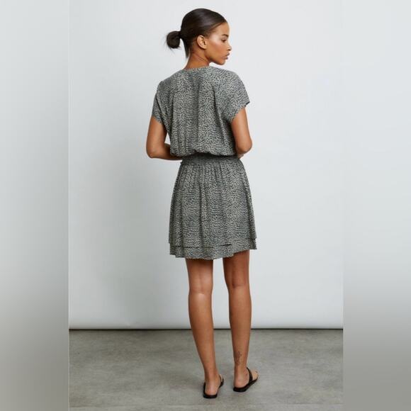 Rails Karla Olive Lynx Smocked Waist Flouncy Tiered Lightweight Mini Dress - XS - Picture 13 of 15